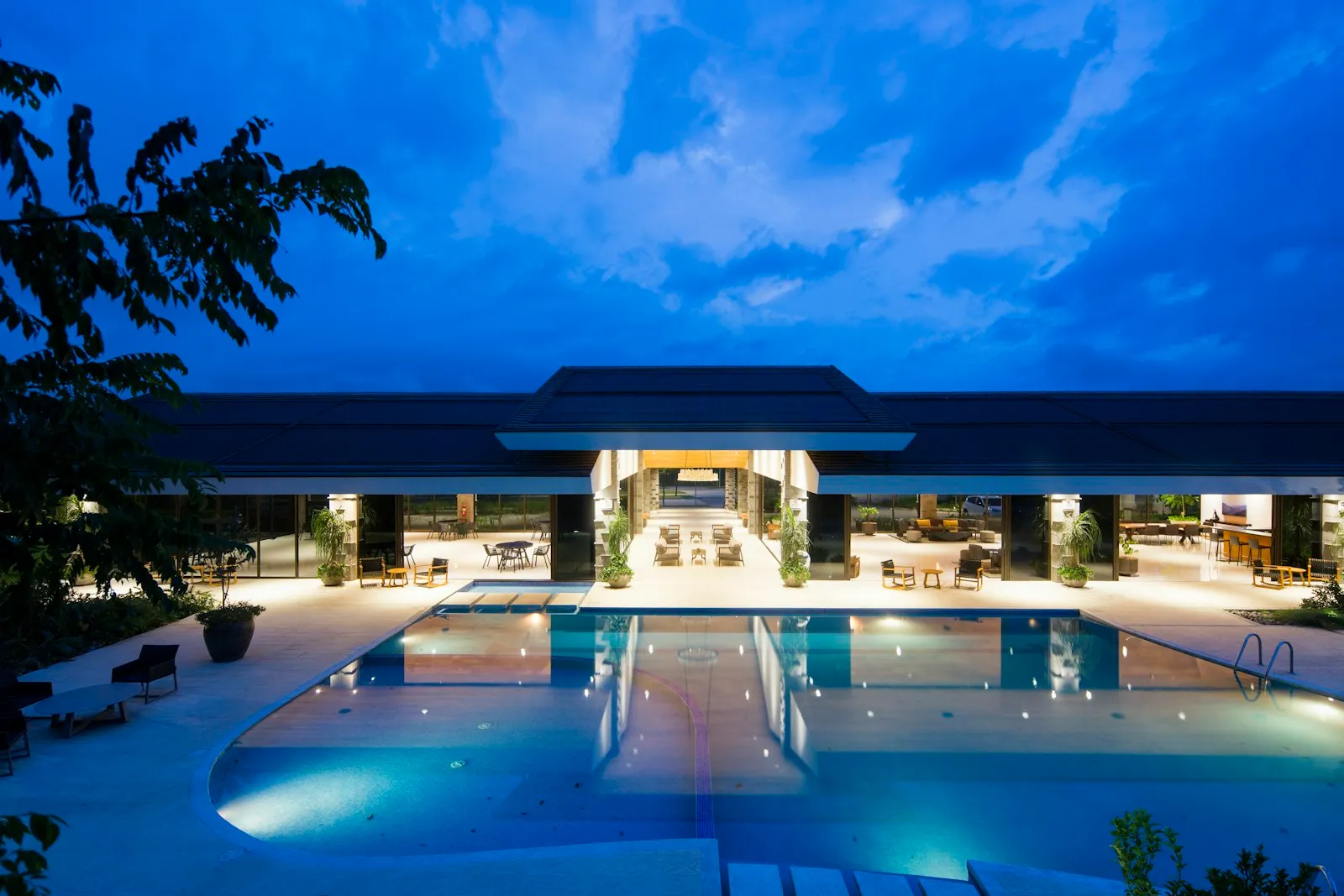Struttura ricettiva con piscina